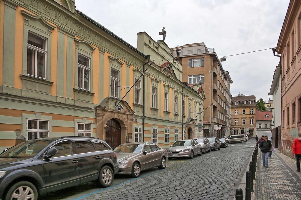 Apartments Vorsilska Prague Extérieur photo