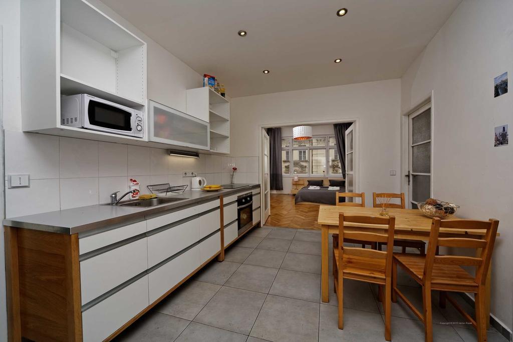 Apartments Vorsilska Prague Chambre photo